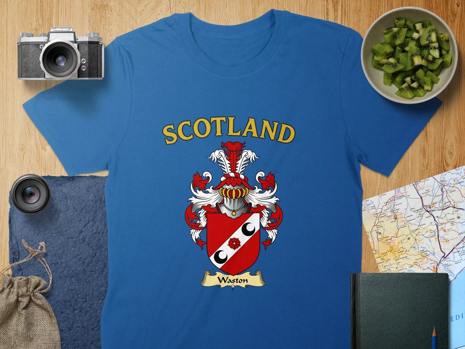 Scotland Crest Design Insignia Featured T-shirt product type