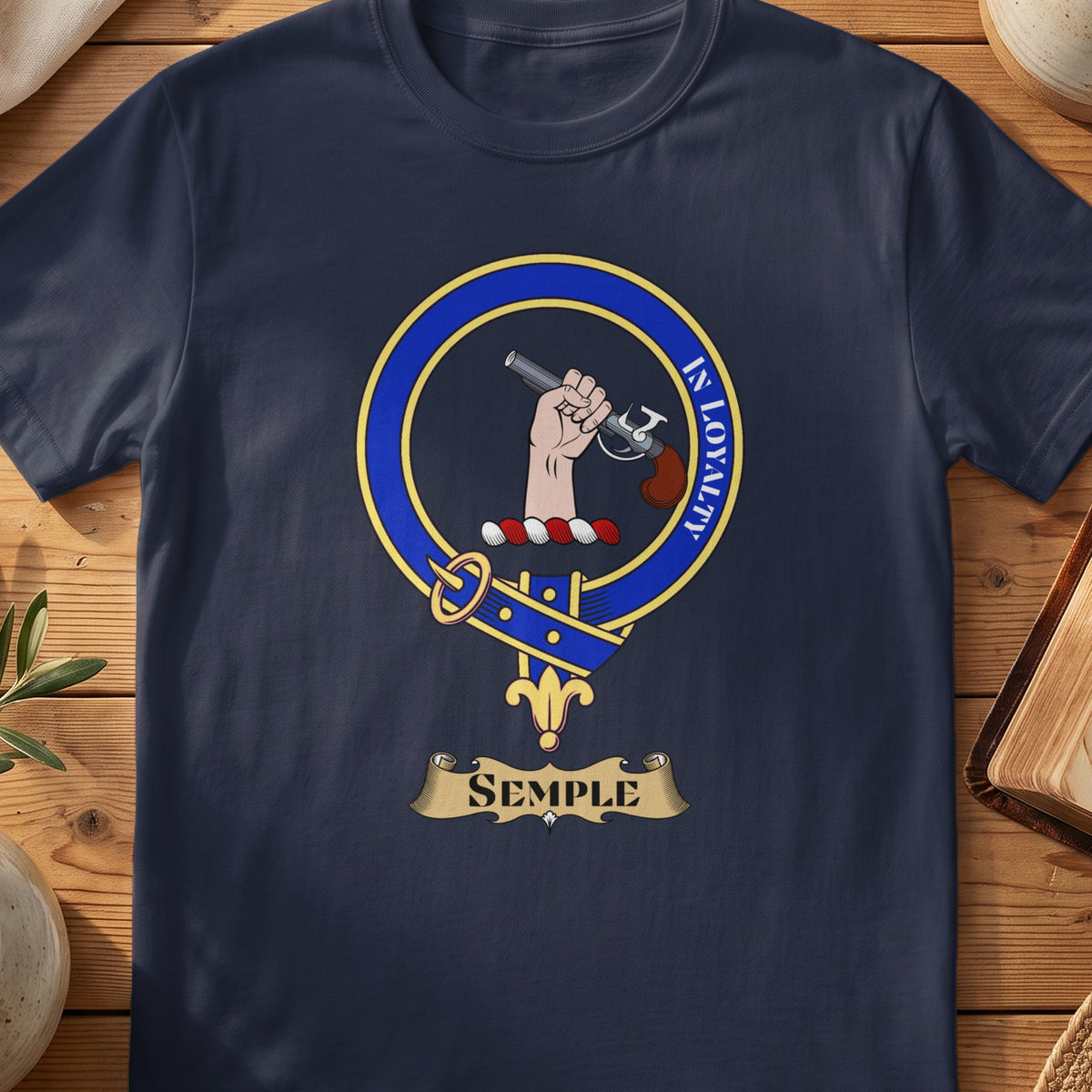 Semple Scottish clan crest T-shirt in Navy
