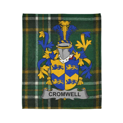 Cromwell Family Crest Design Green Plaid Blanket product