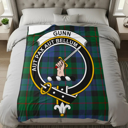 Gunn Aut Pax Aut Bellum Tartan Clan Blanket product