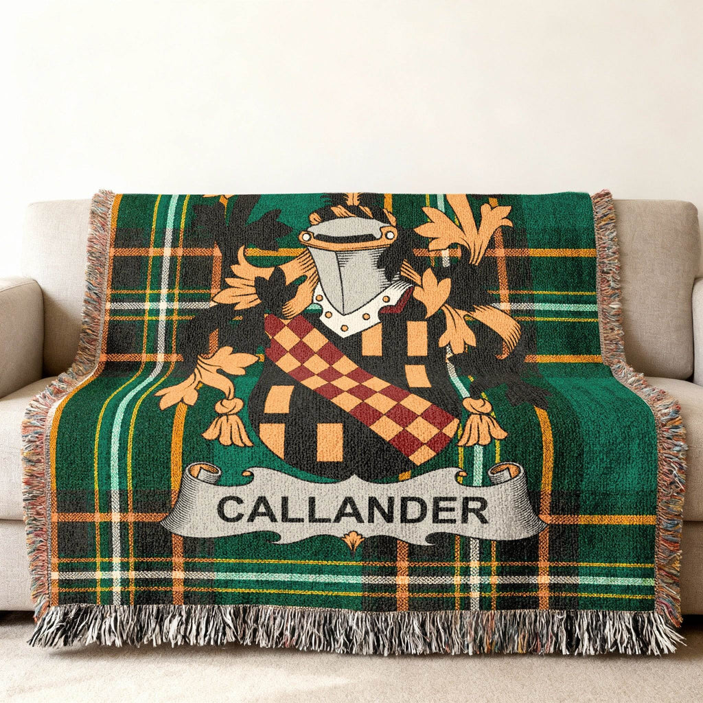 Callander Crest Green Tartan Pattern Throw Blanket