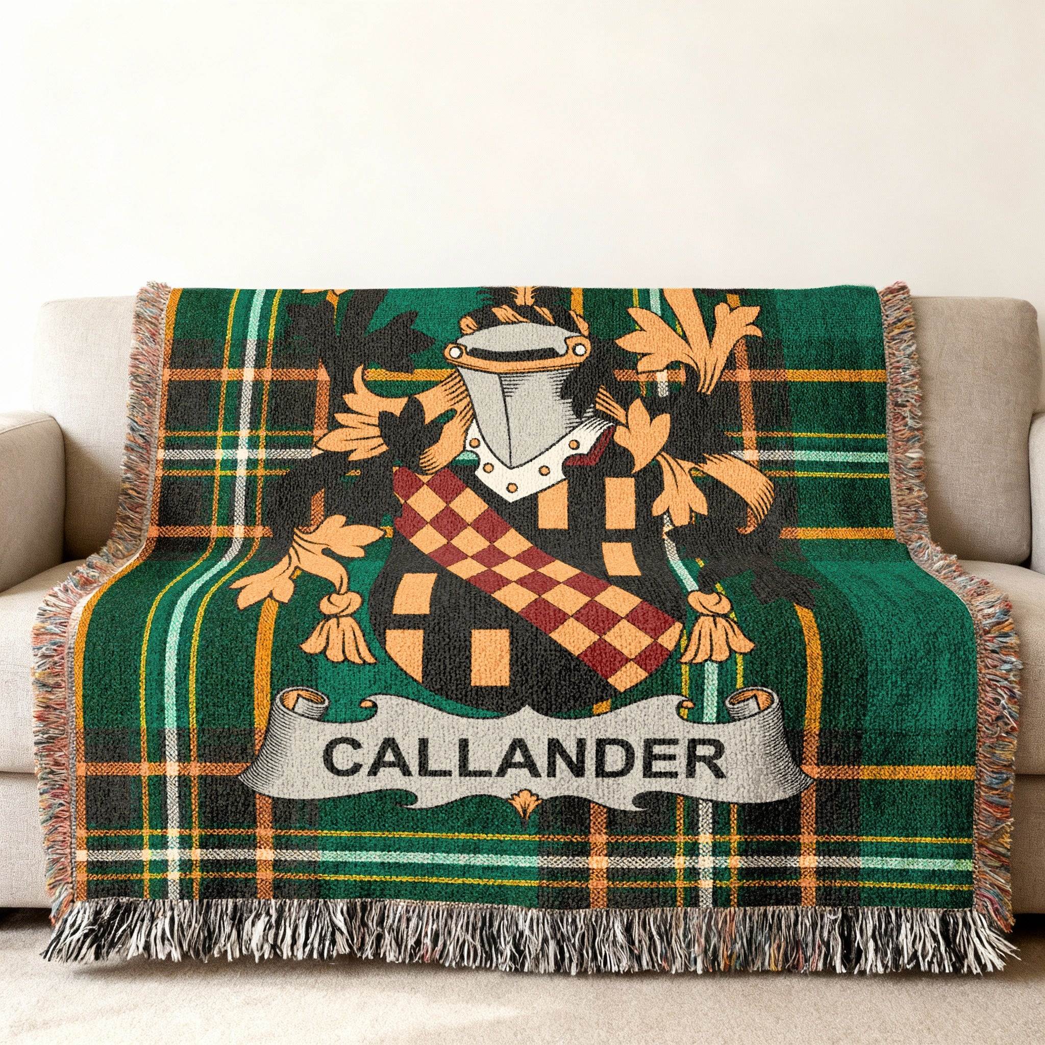 Callander Crest Green Tartan Pattern Throw Blanket