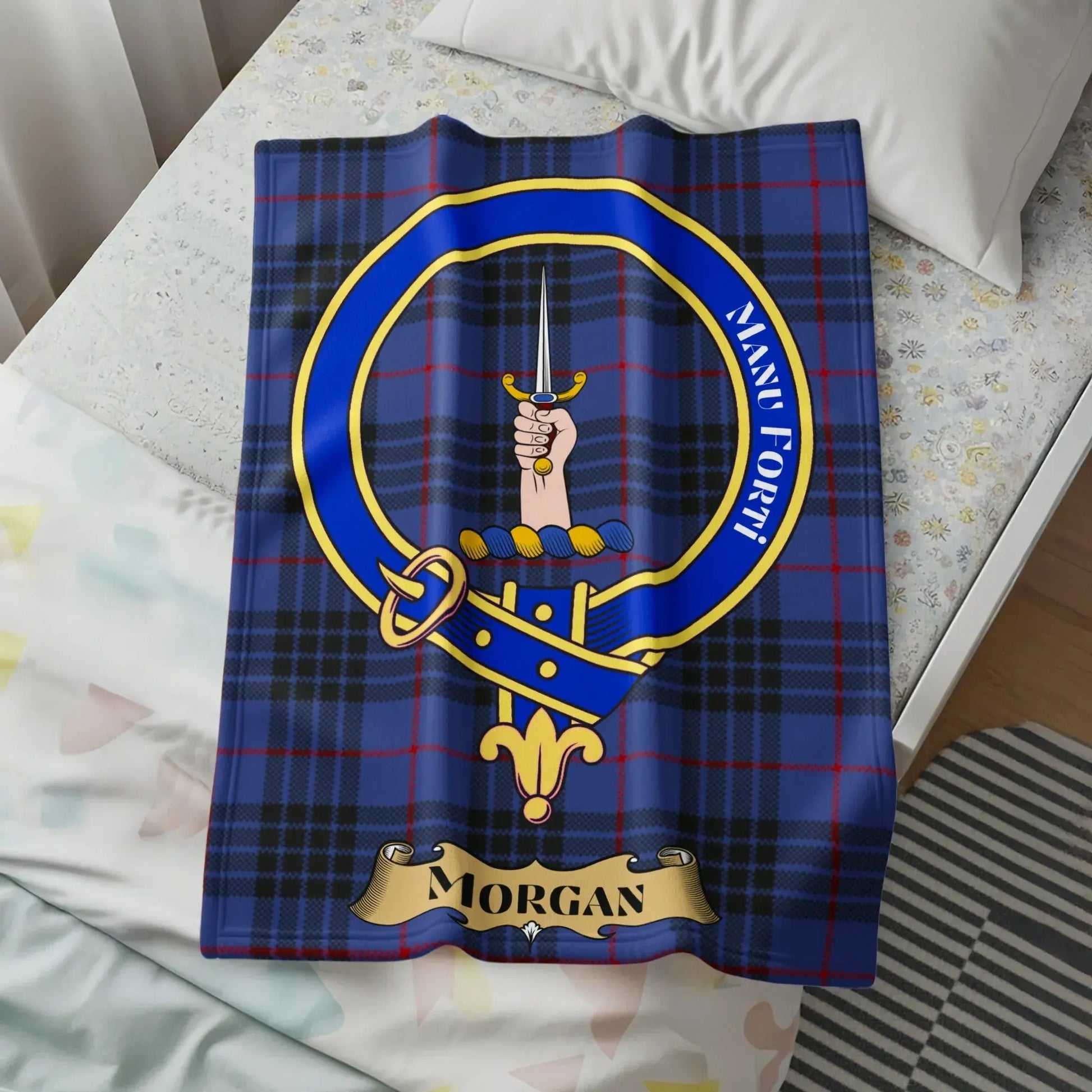 Manu Forti Clan Morgan Print Blanket product