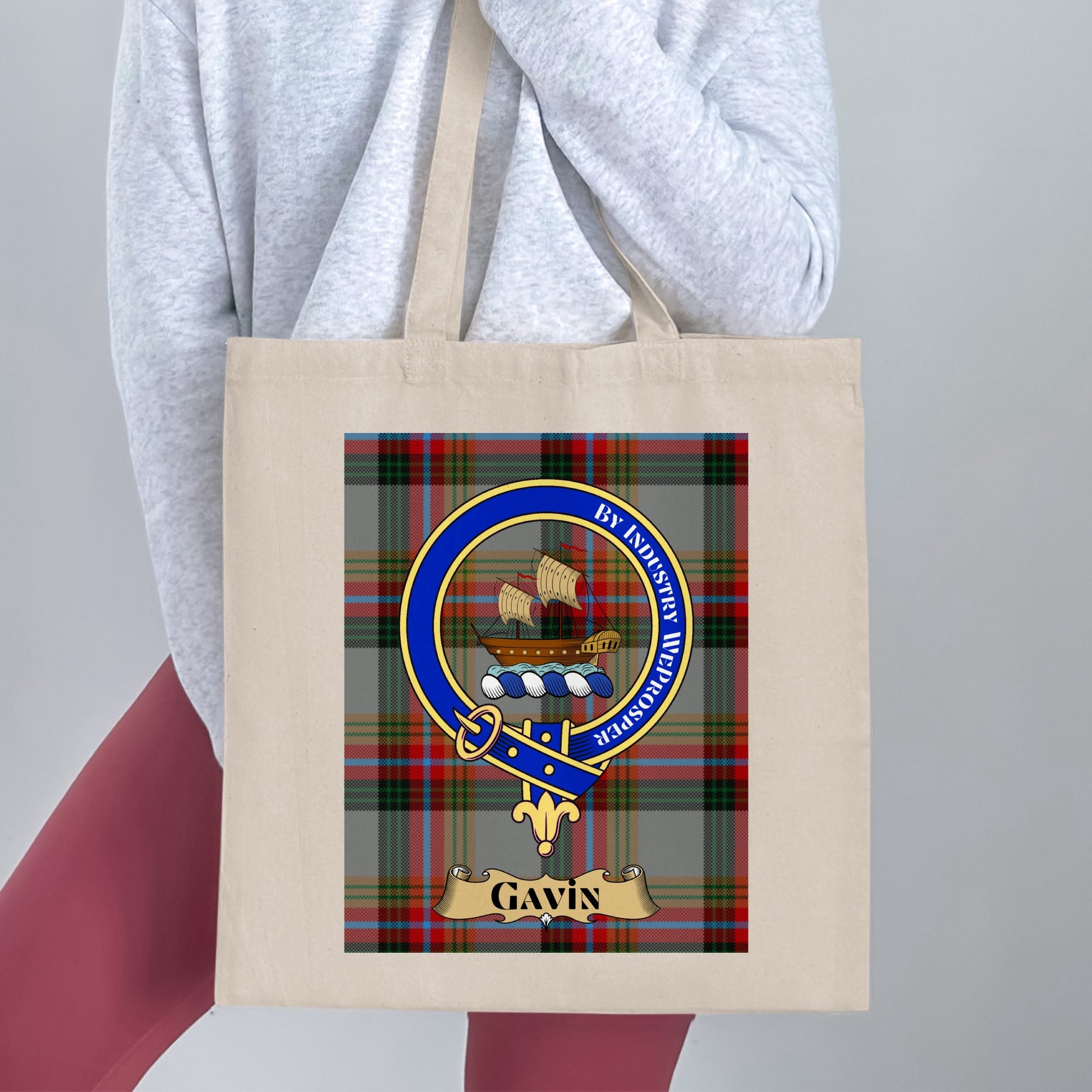 Gavin clan crest scottish tartan background Tote Bag - Living Stone Gifts