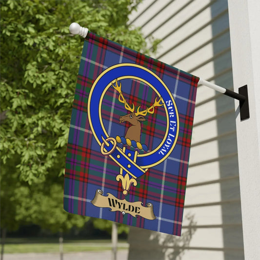 Scottish Wylde Clan Crest Plaid Outdoor Decor Flag product