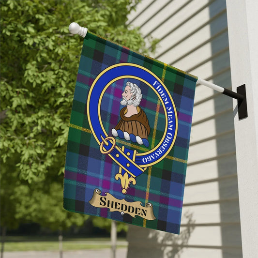 Personalized Shedden Crest Plaid Garden Banner product
