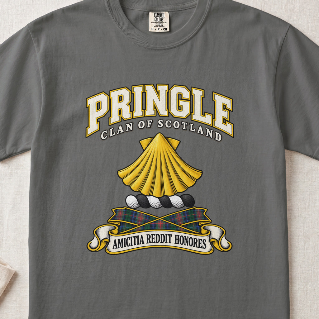 Pringle Scottish clan T-shirt in Pepper, front view with a golden scallop shell and motto design.