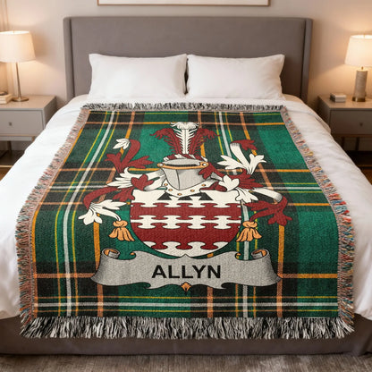ALLYN Crest Green Tartan Plaid Design Fringed product type