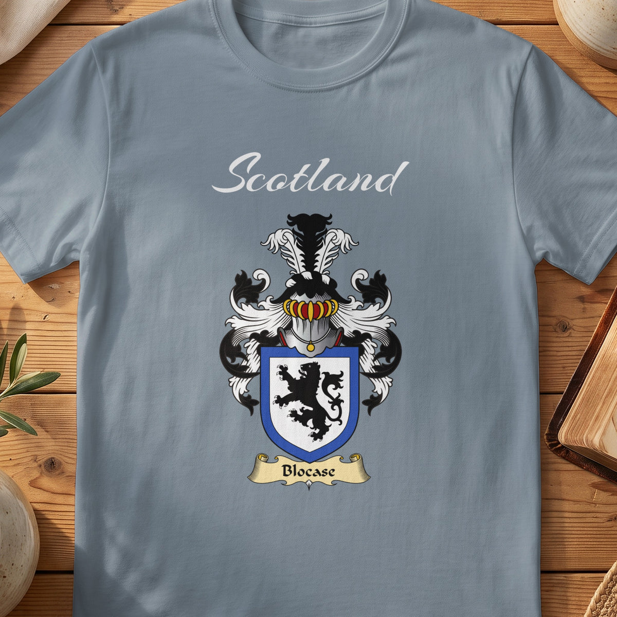 Blocase Scottish family shield T-shirt in Stone Blue