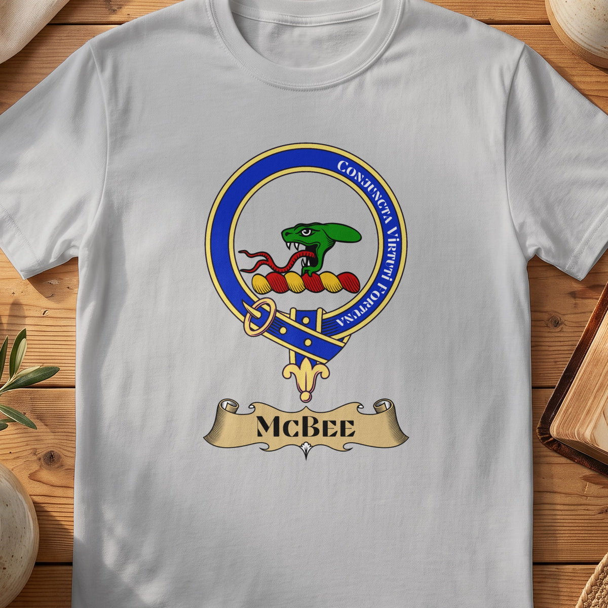 McBee Scottish clan crest T-shirt in Sport Grey