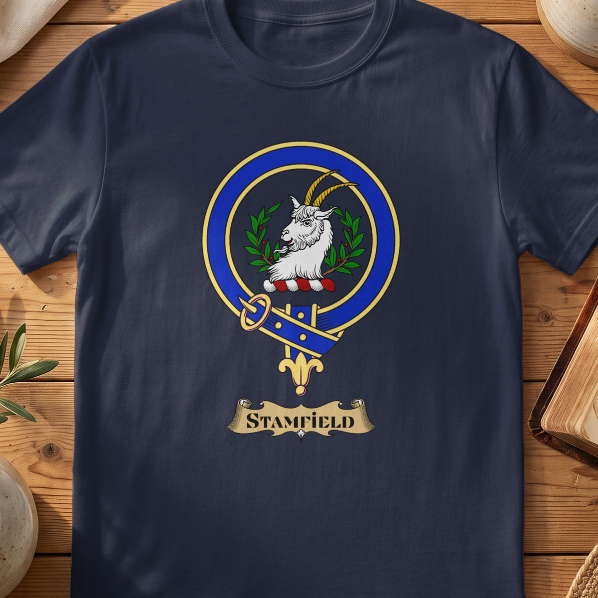 Stamfield Scottish clan crest T-shirt in Navy