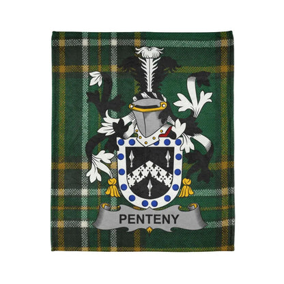 Traditional Penteny Clan Crest Green Plaid Blanket product