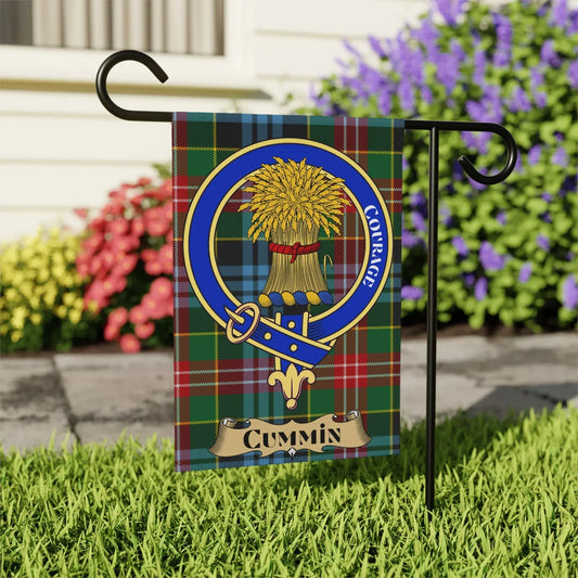 Courage Cummin Clan Crest Garden Flag product