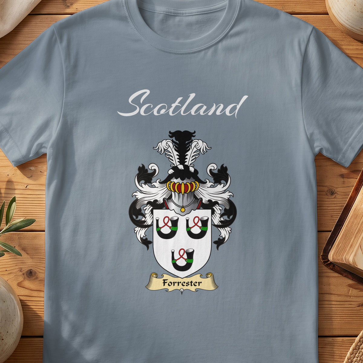 Forrester Scottish family shield T-shirt in Stone Blue