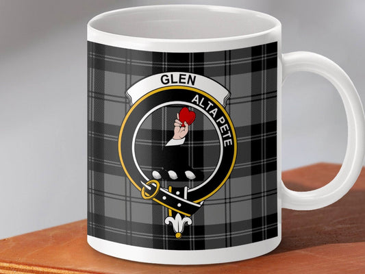 Glen Alta Pete Crest Plaid Design Ceramic Mug product type