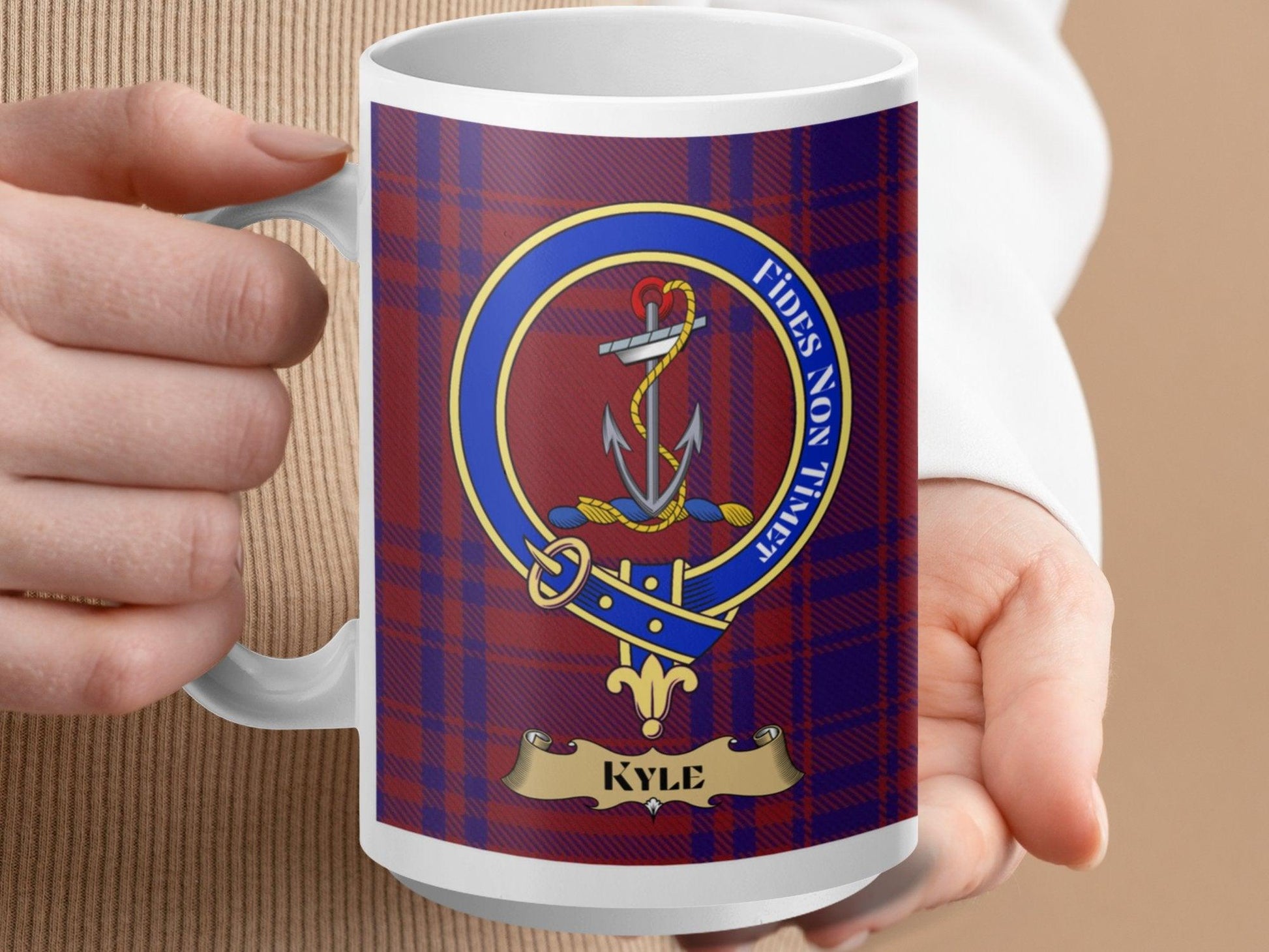 Scottish Clan Kyle Tartan Plaid Design Crest Mug - Living Stone Gifts