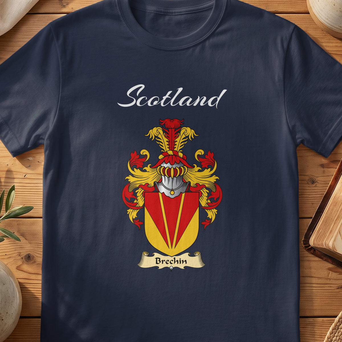 Brechin Scottish family shield T-shirt in Navy