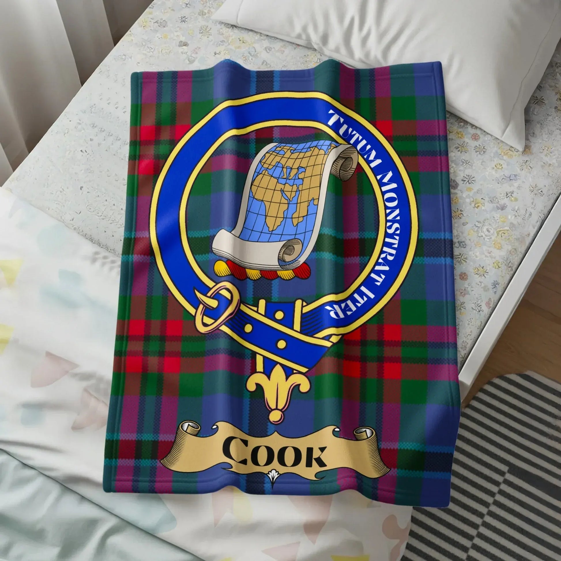 Tutto Monde Cook Crest Plaid Blanket product