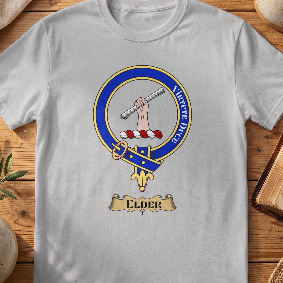 Elder Scottish clan crest T-shirt in Sport Grey