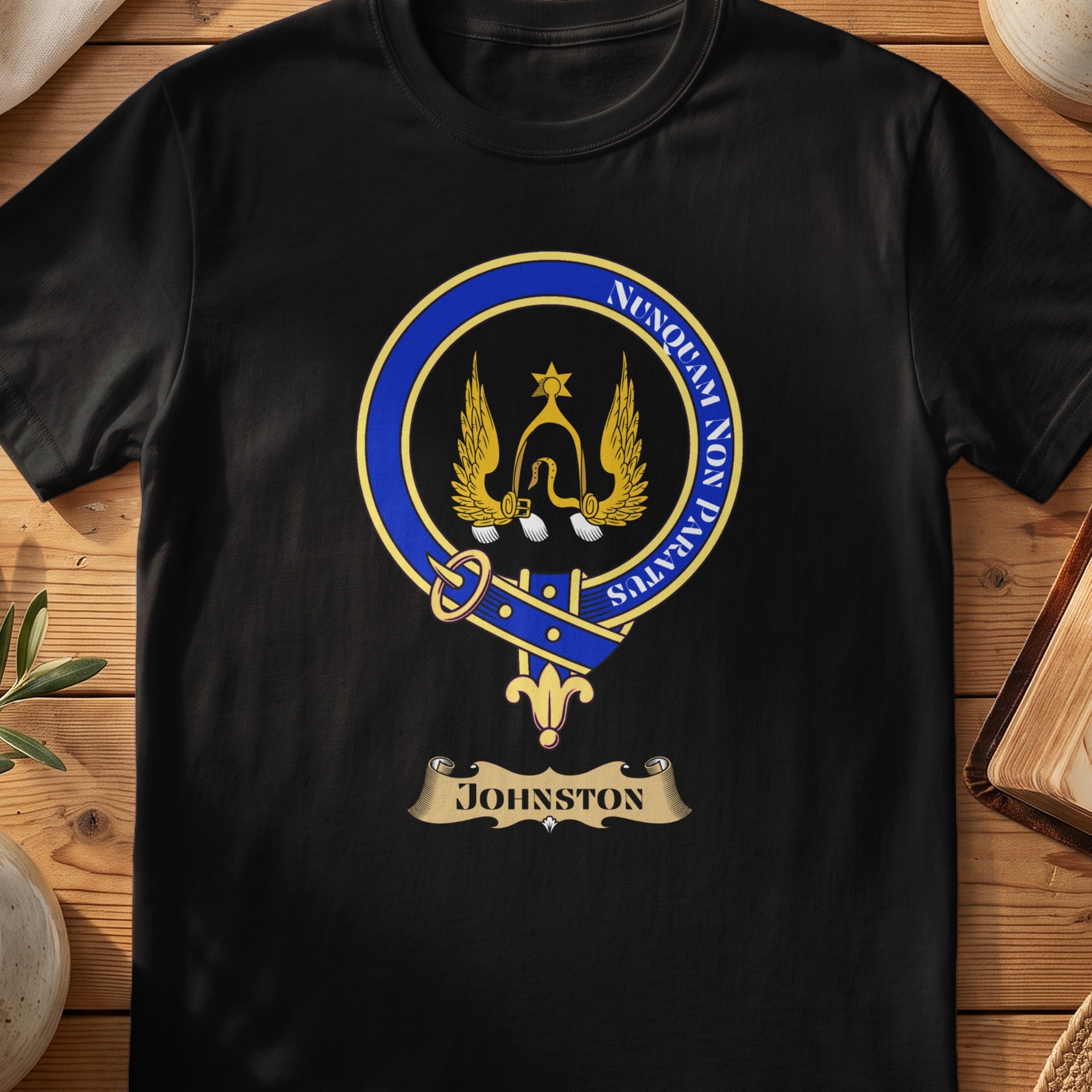 Johnston Scottish clan crest T-shirt in black