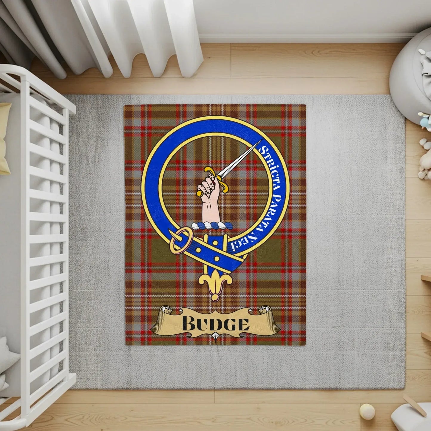 Budge Clan Tartan Pattern with Sword Design Product
