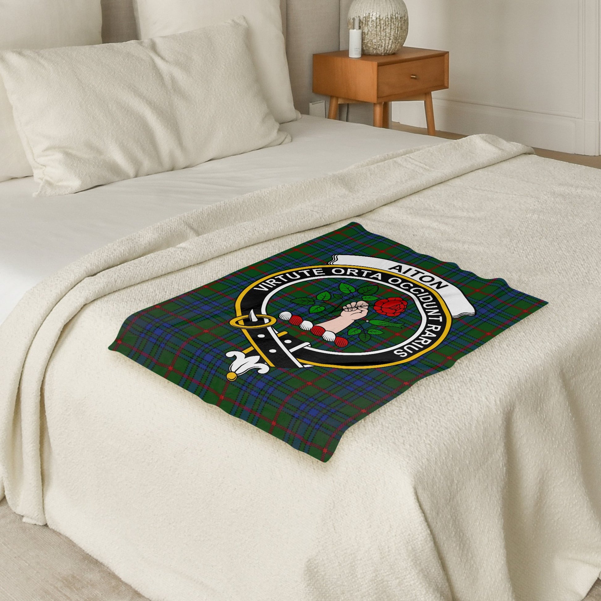 Scottish Clan Aiton Crest Tartan Throw Blanket - Living Stone Gifts