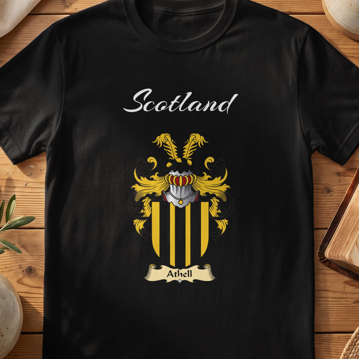 Athell Scottish family shield T-shirt in Black