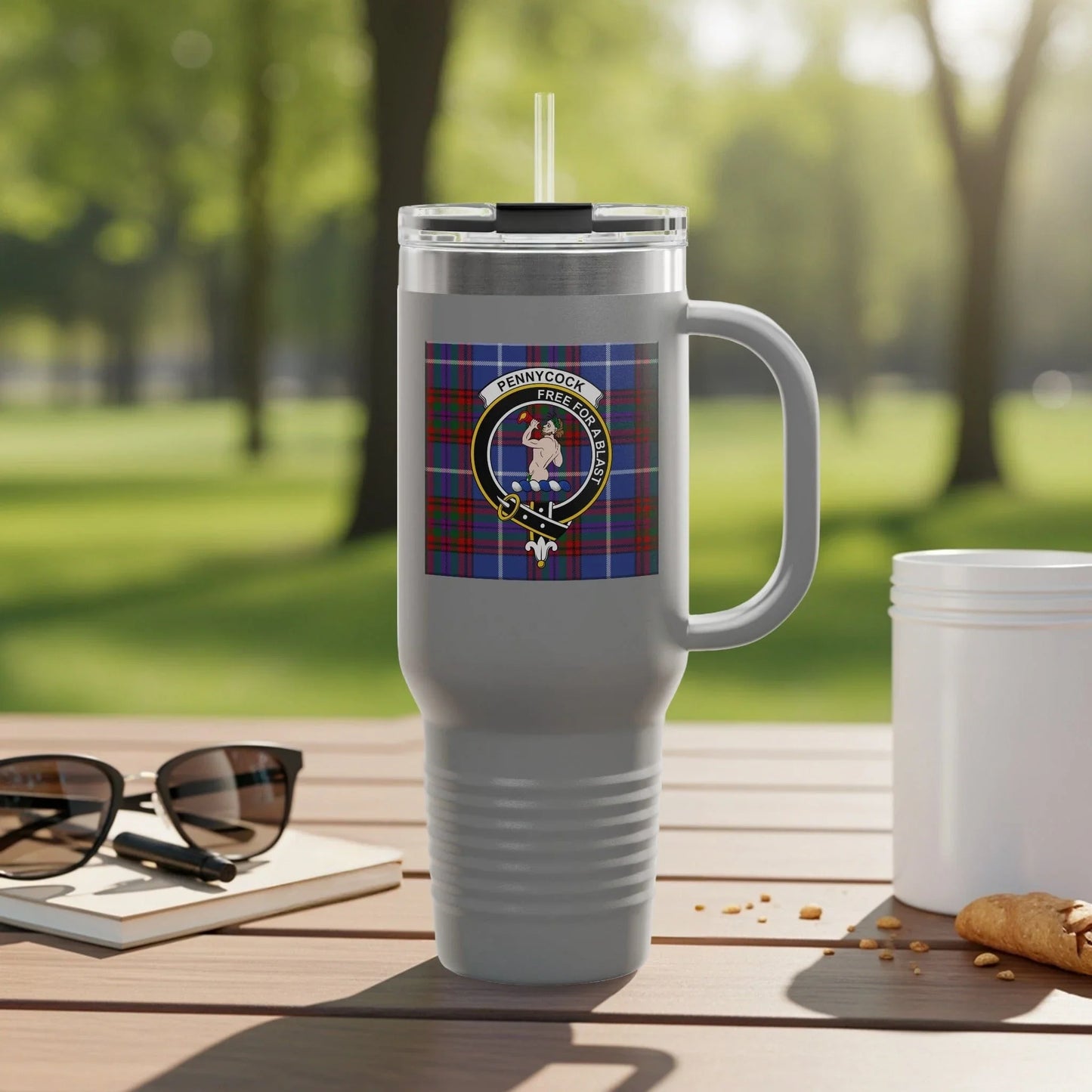 Lion Crest Plaid Design Large Capacity Drinkware product type