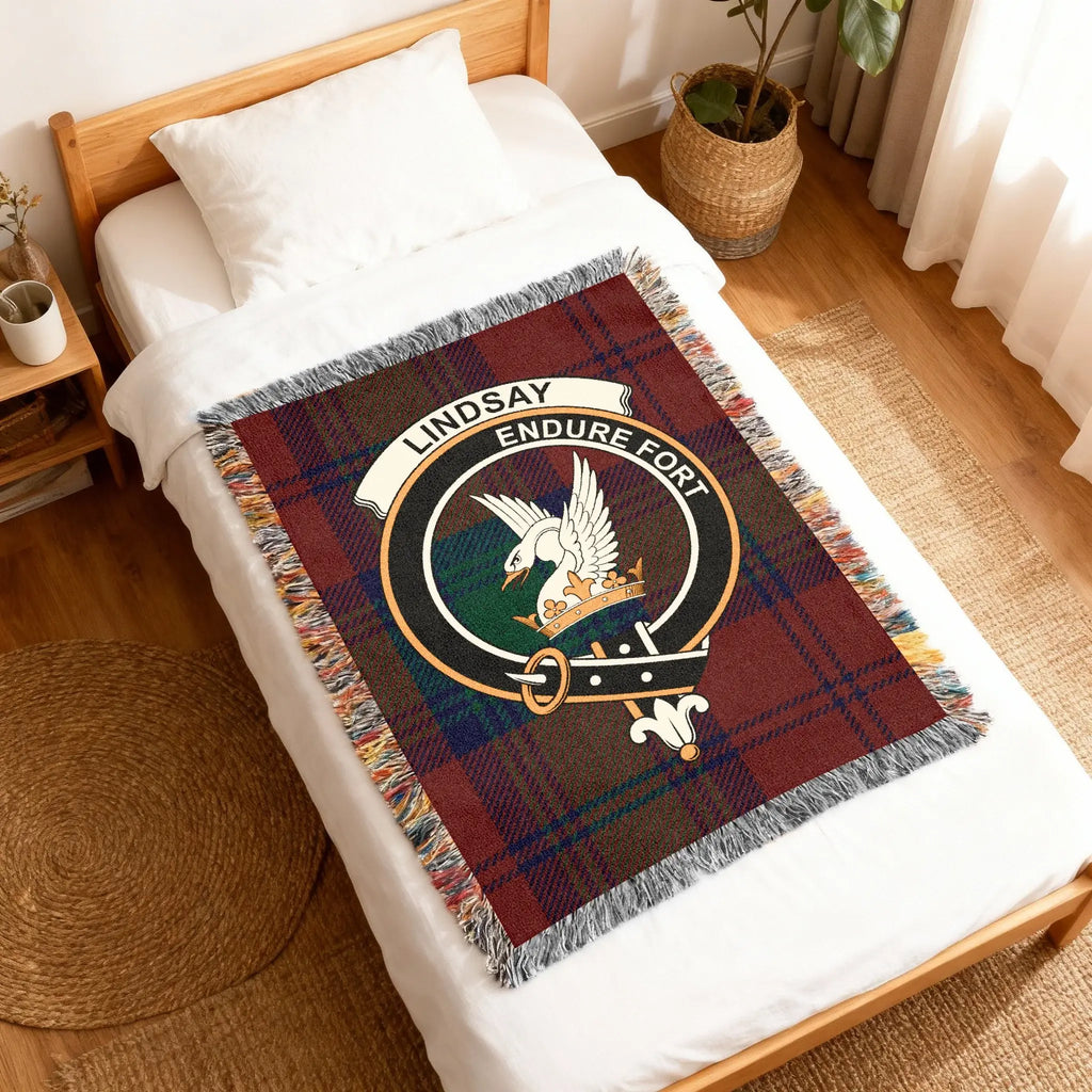 Lindsay Endure Fort crest blanket quilt throw — eagle heraldic design in cotton weave