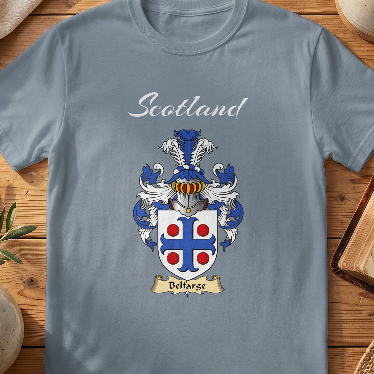 Belfarge Scottish family shield T-shirt in Stone Blue