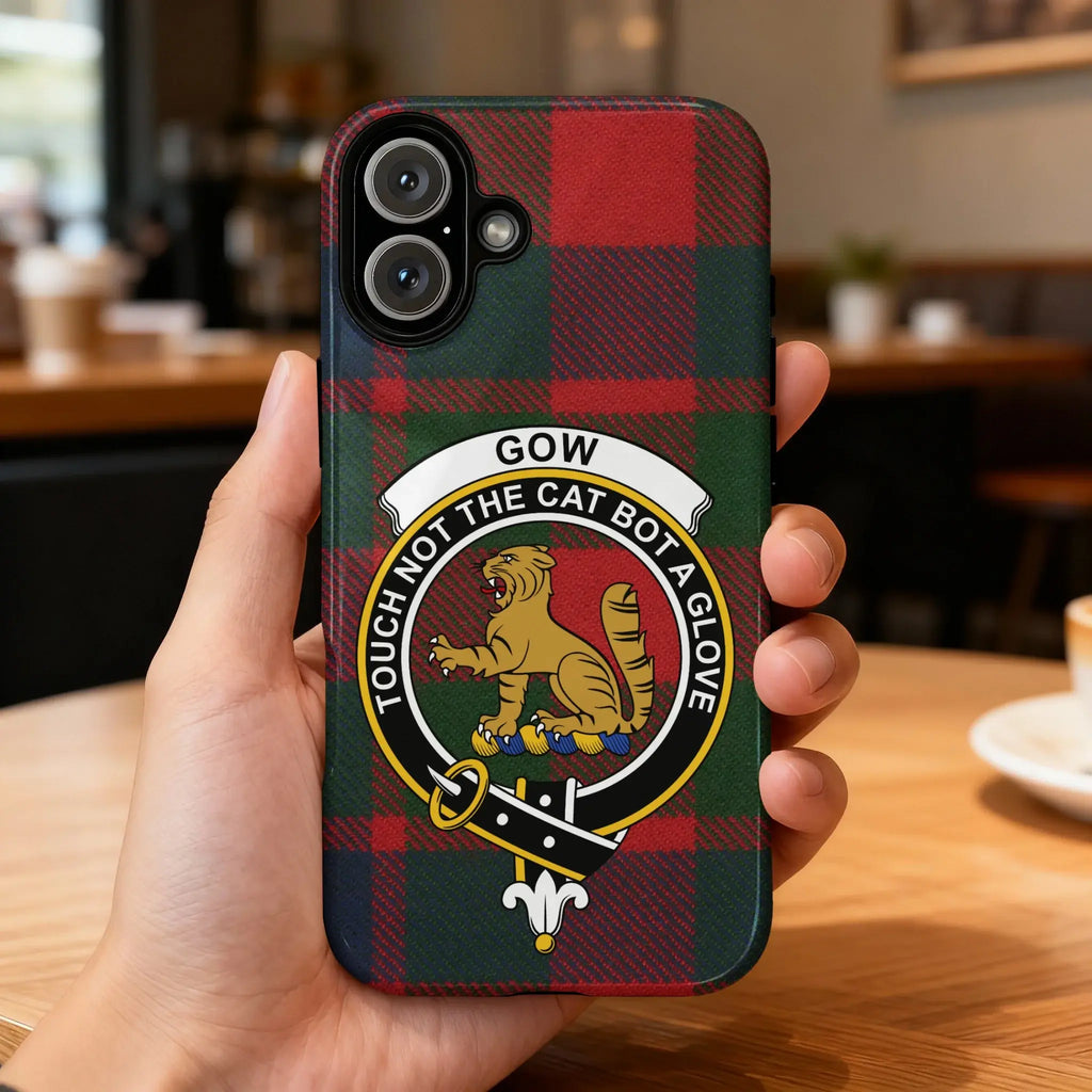 Clan Gow Crest Touch Not The Cat Bot A Glove Phone Case