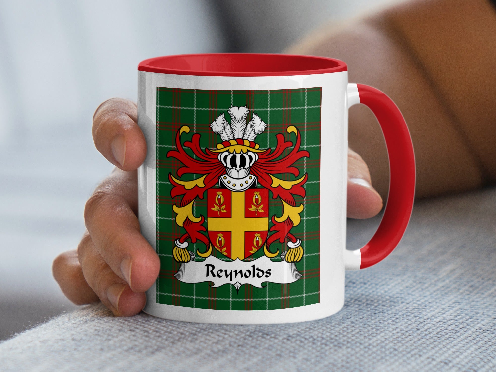 Reynolds Welsh family crest mug on Welsh National Tartan