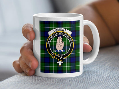 Scottish Clan Lamont Tartan Crest Plaid Design Mug - Living Stone Gifts