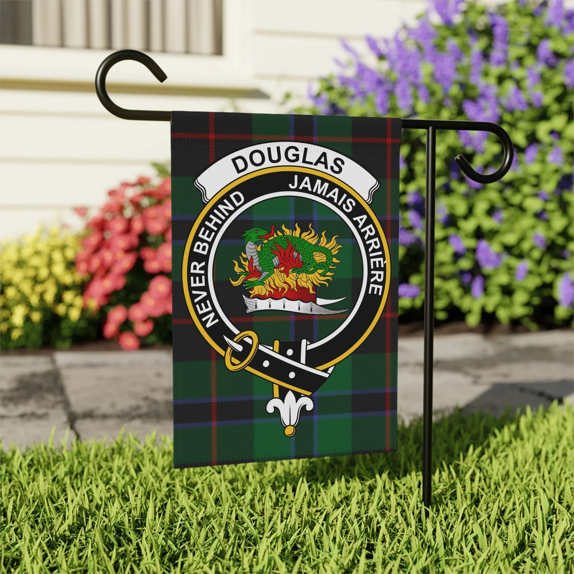 Douglas Never Behind Jamais Arriere flag product type