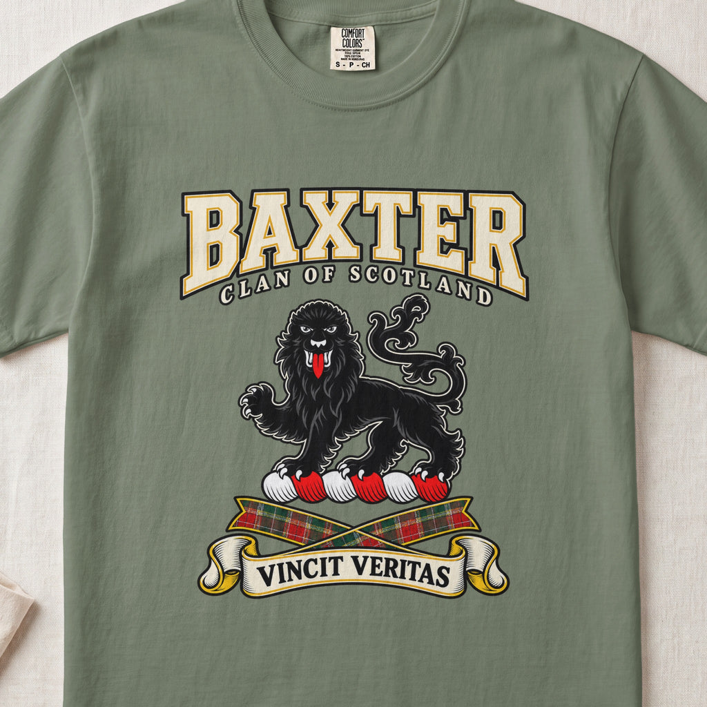 Baxter Scottish clan graphic T-shirt in Moss, front view