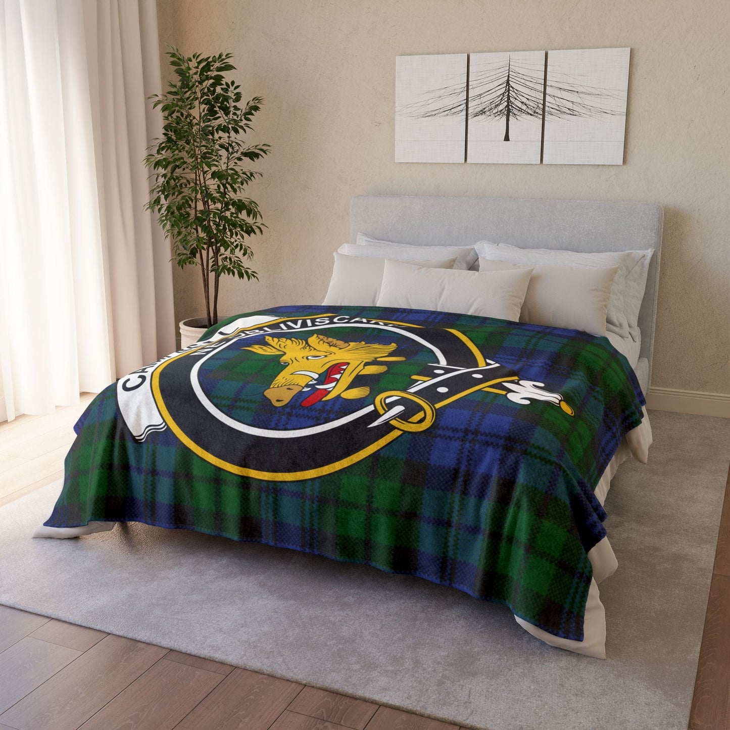 Home Decor Clan Campbell Tartan Crest Blanket - Soft Tartan Fleece, 3 Sizes Available