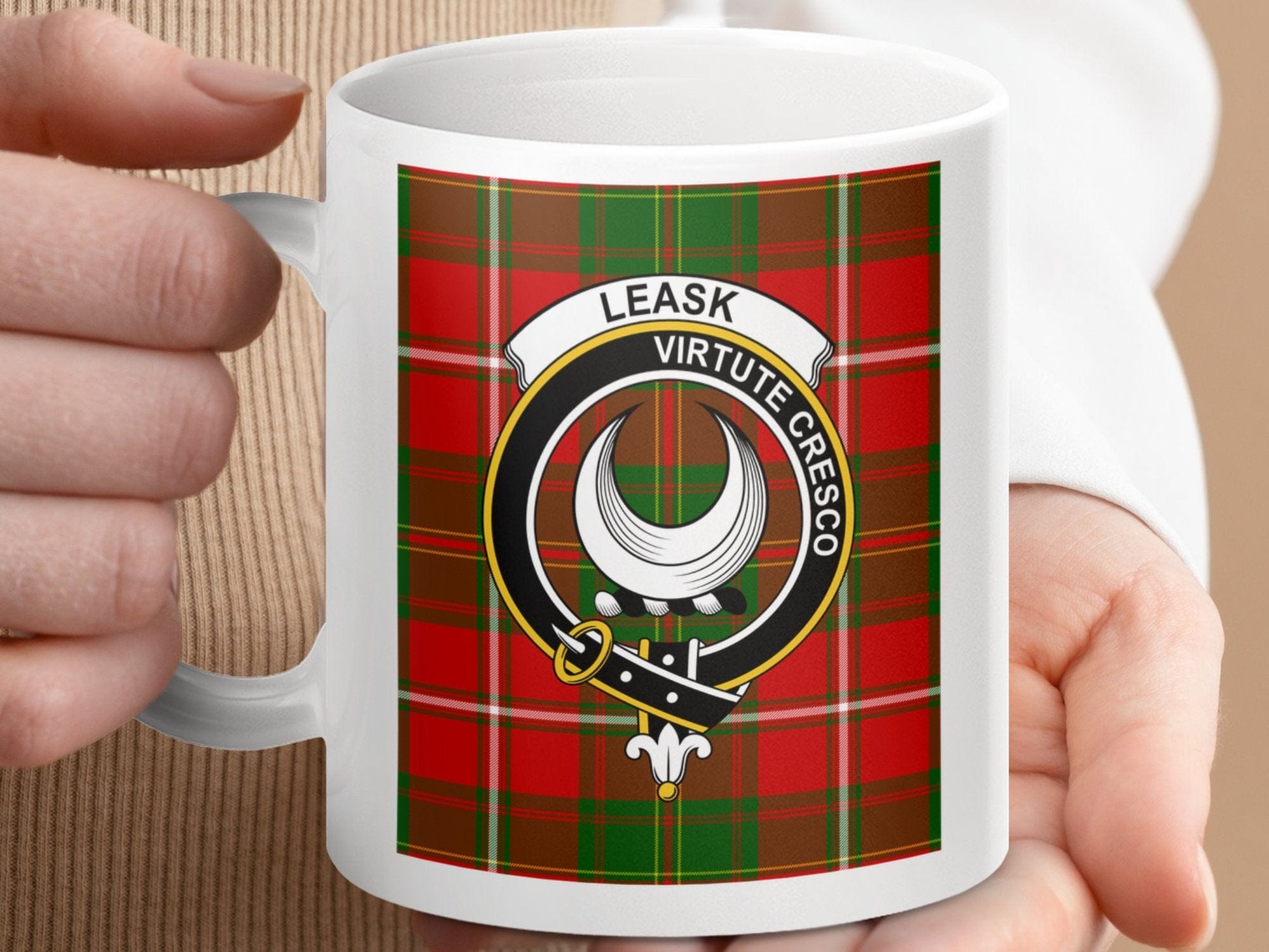 Physical Item 11oz / 11oz / White Leask Clan Scottish Tartan Crest Mug