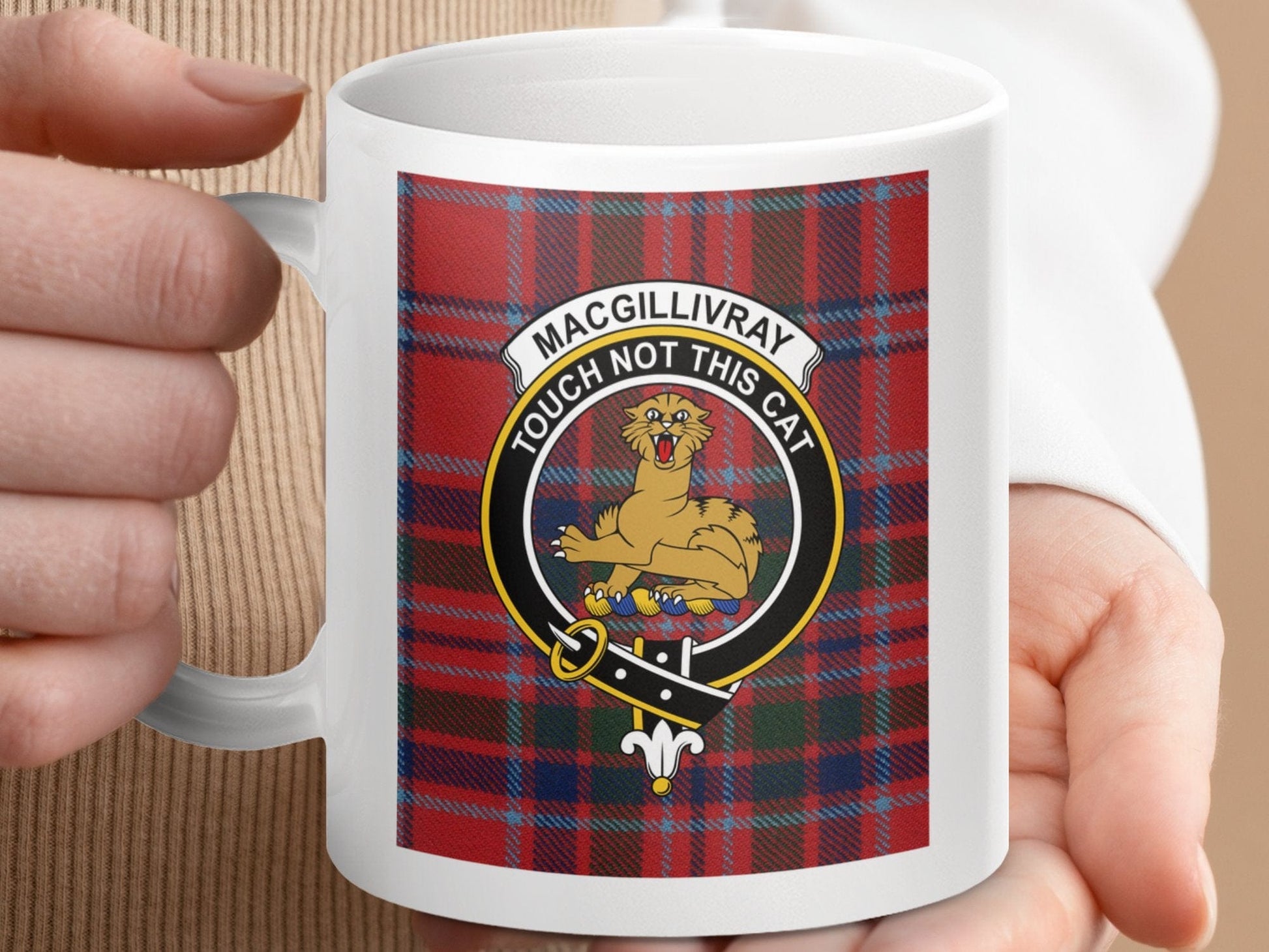 Physical Item 11oz / 11oz / White Macgillivray Clan Scottish Tartan Crest Mug