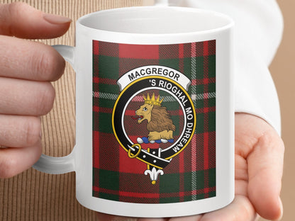 Physical Item 11oz / 11oz / White Macgregor Clan Scottish Tartan Crest Mug