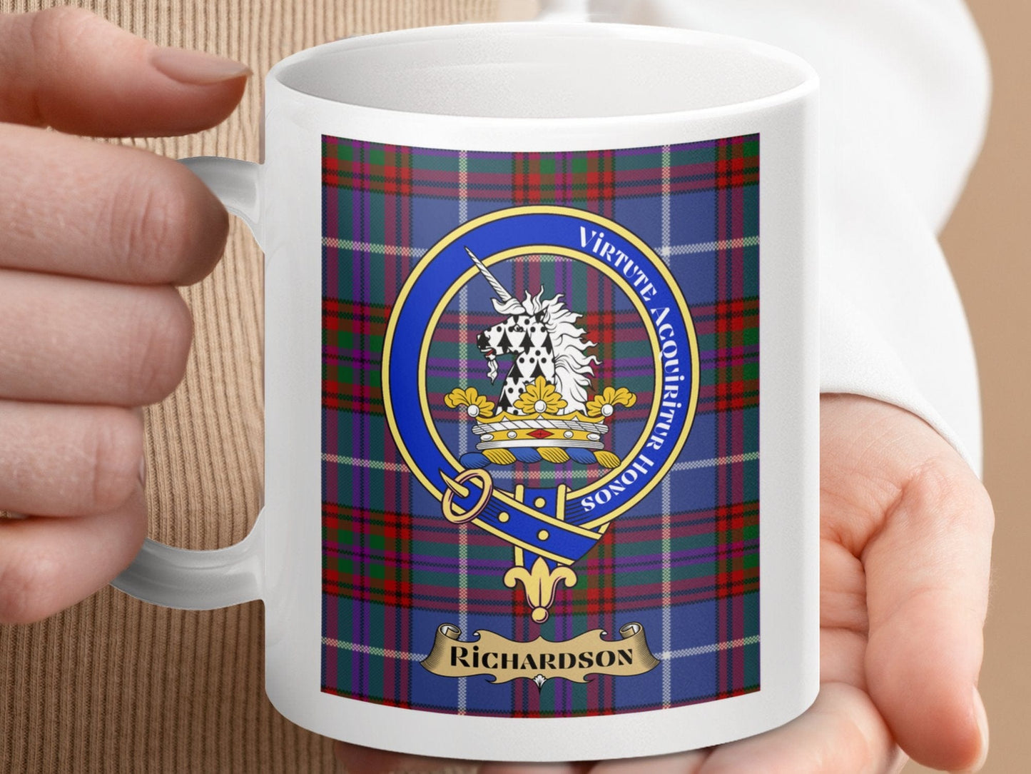 Physical Item 11oz / 11oz / White Richardson Clan Virtute Acquiritur Honour Scottish Mugs