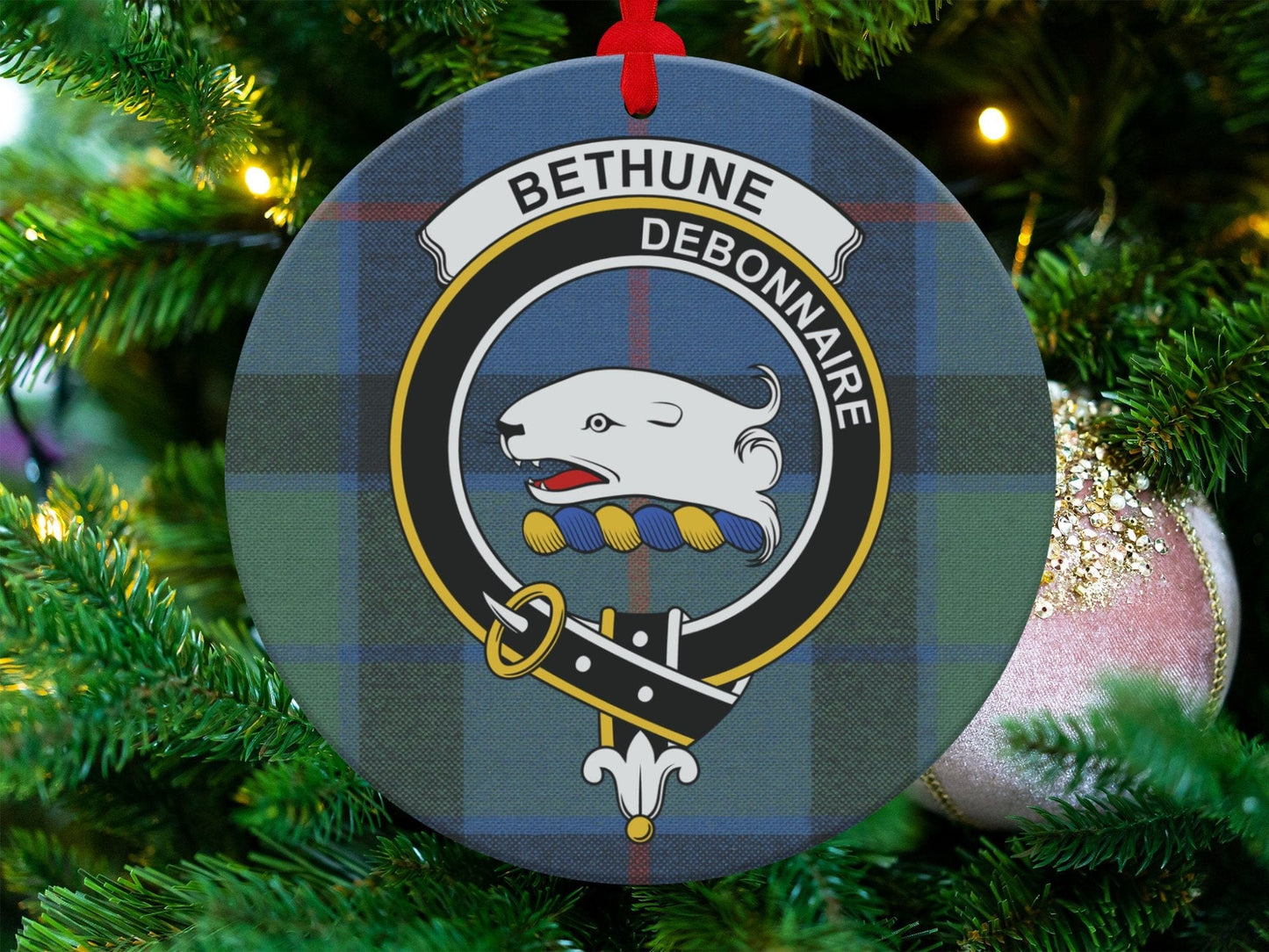 Physical Item 3.6" Bethune Clan Crest Tartan Christmas Decorations Ornaments