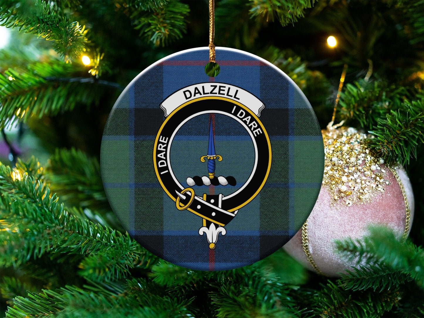 Physical Item Dalzell I Dare Scottish Clan Tartan Christmas Ornaments