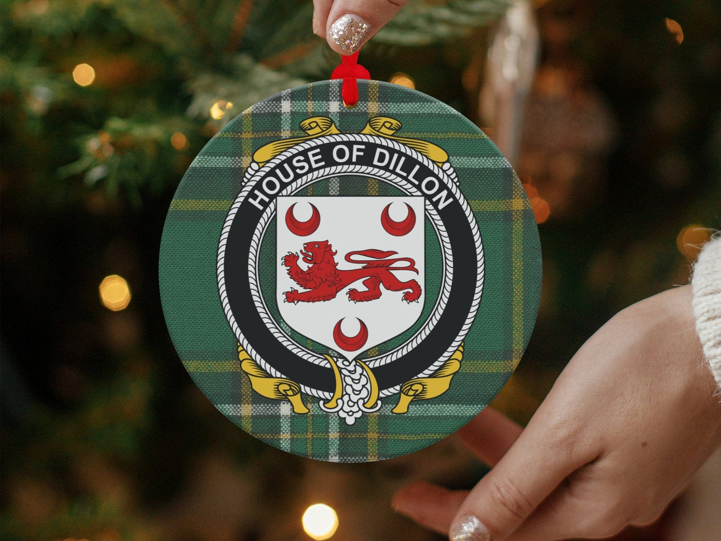 Physical Item Dillon Crest Irish tartan Christmas Ornament Decoration