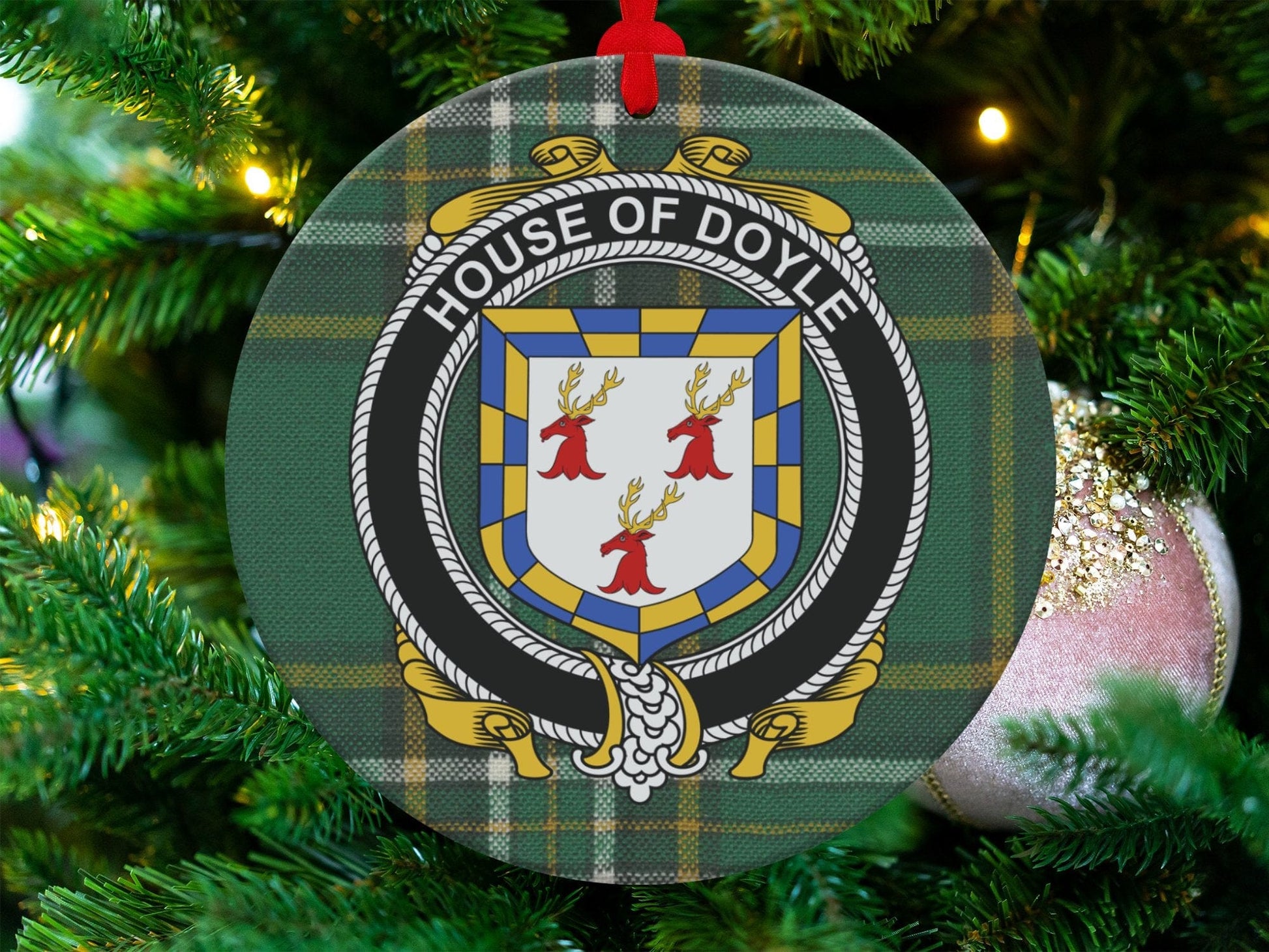 Physical Item Doyle Crest Irish tartan Christmas Ornament Decoration Ornaments