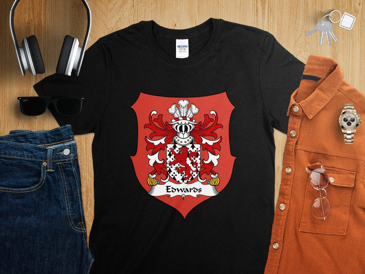 Physical Item Edwards Surname Coat of Arms Family Crest T-Shirt