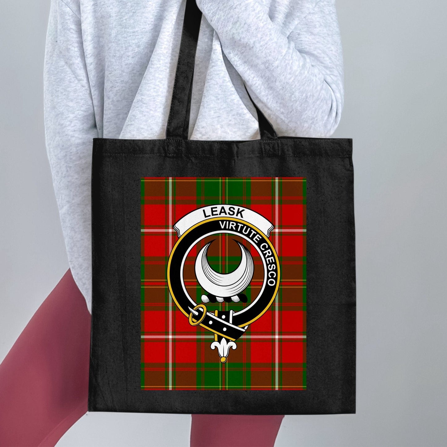 Physical Item Leask Virtute Cresco Scottish Clan Crest Tartan Tote Bag