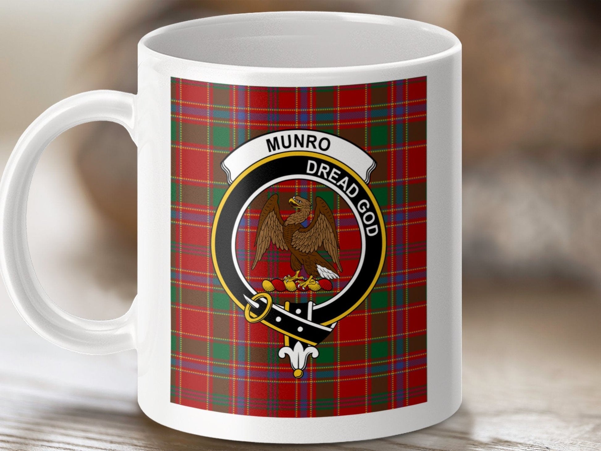 Physical Item Munro Clan Scottish Tartan Crest Mugs