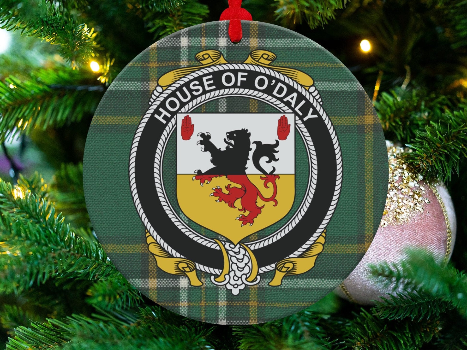 Physical Item O'Daly Crest Irish tartan Christmas Ornaments