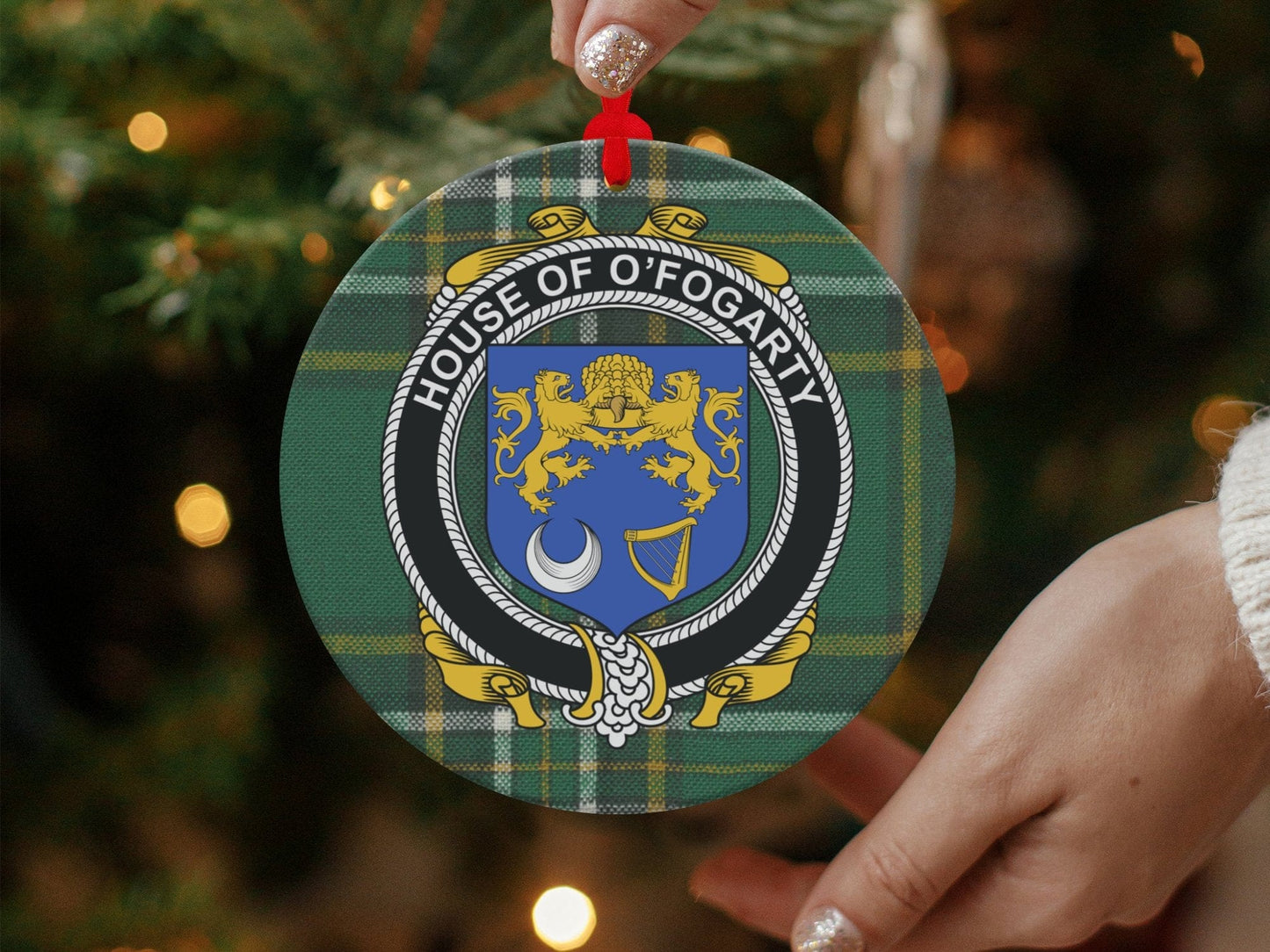 Physical Item O'Fogarty Crest Irish tartan Christmas Ornament Decoration