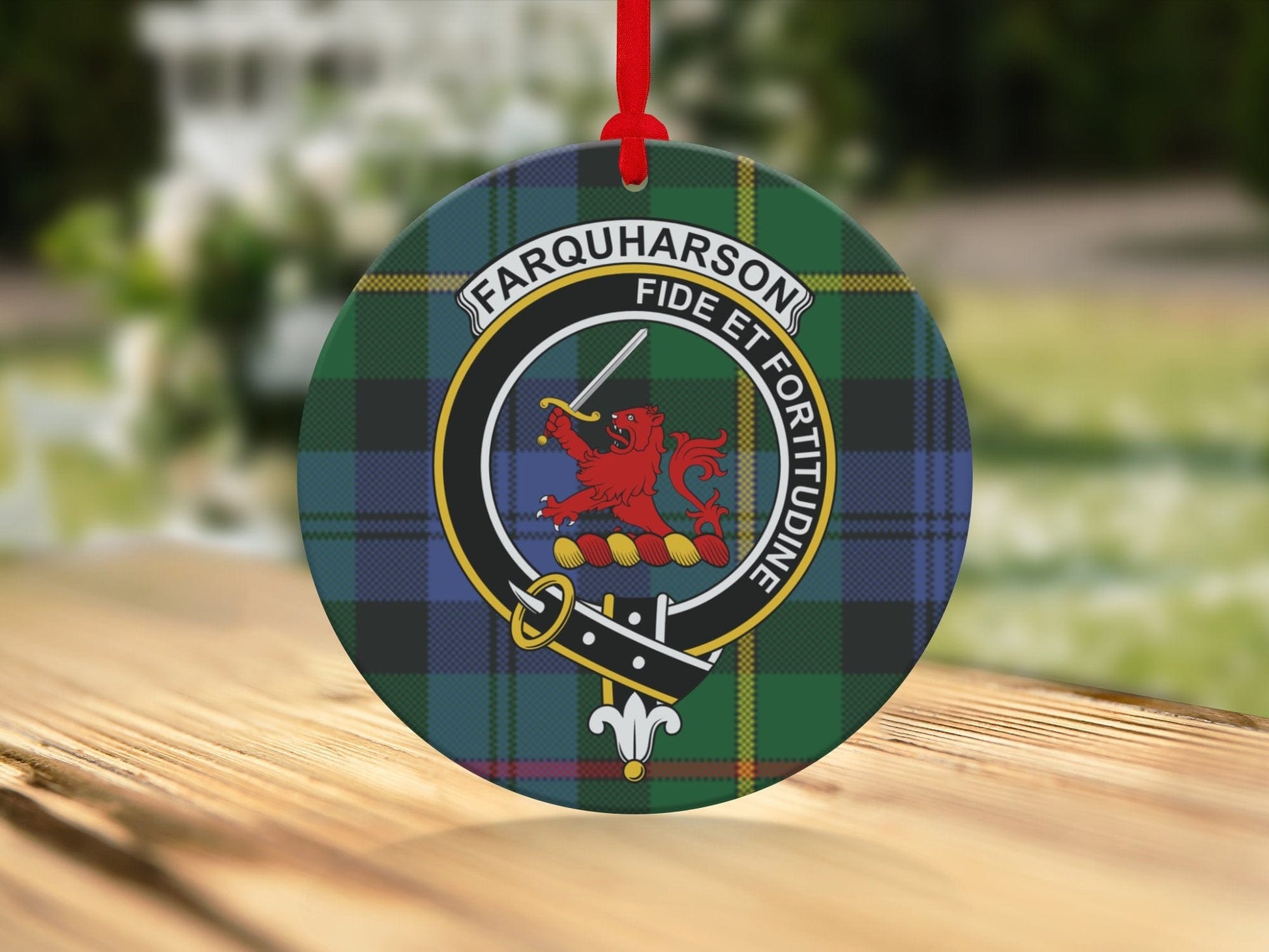 Physical Item Ornaments Ceramic / 3.6" Farquharson Clan Crest on Tartan Pattern Christmas Ornaments